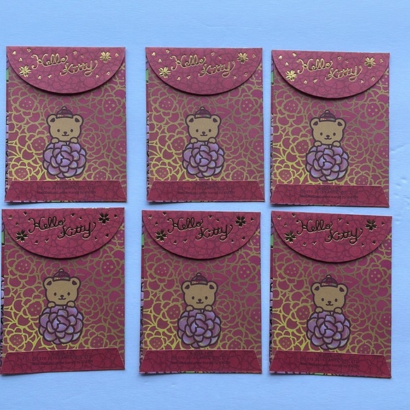 Sanrio Hello Kitty Red Envelopes - Picture 2 of 4